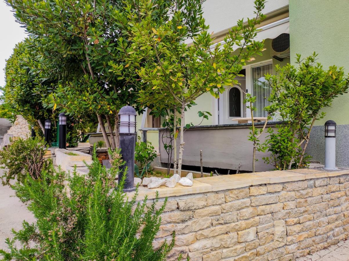 Locus Apartments بيتريتْشاني المظهر الخارجي الصورة