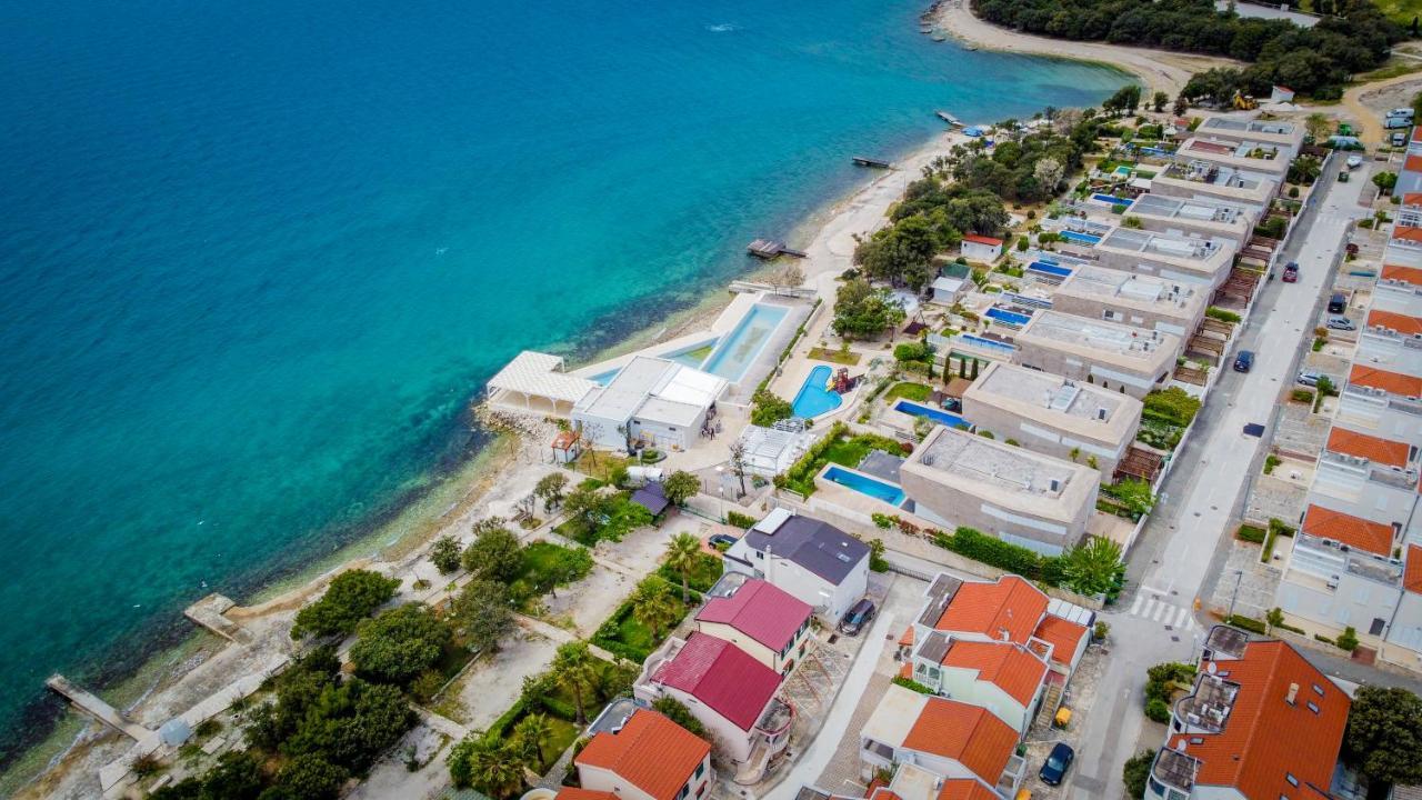 Locus Apartments بيتريتْشاني المظهر الخارجي الصورة