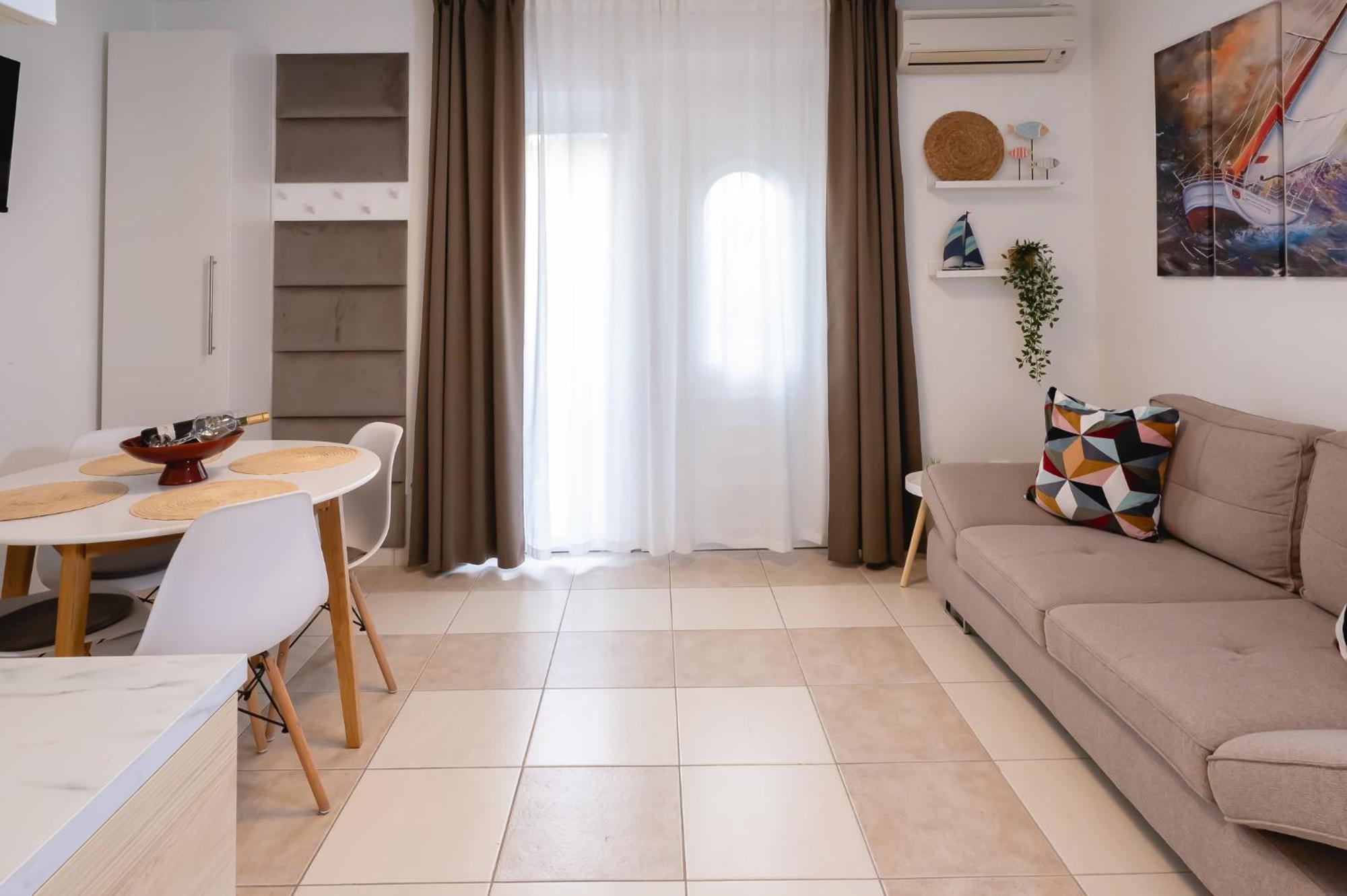 Locus Apartments بيتريتْشاني المظهر الخارجي الصورة