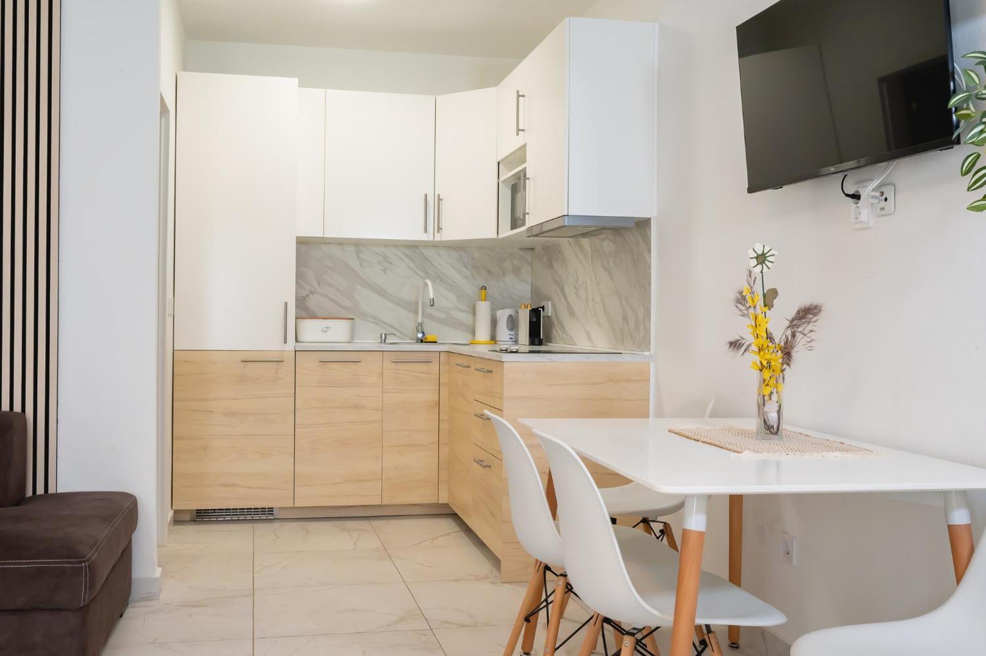 Locus Apartments بيتريتْشاني المظهر الخارجي الصورة