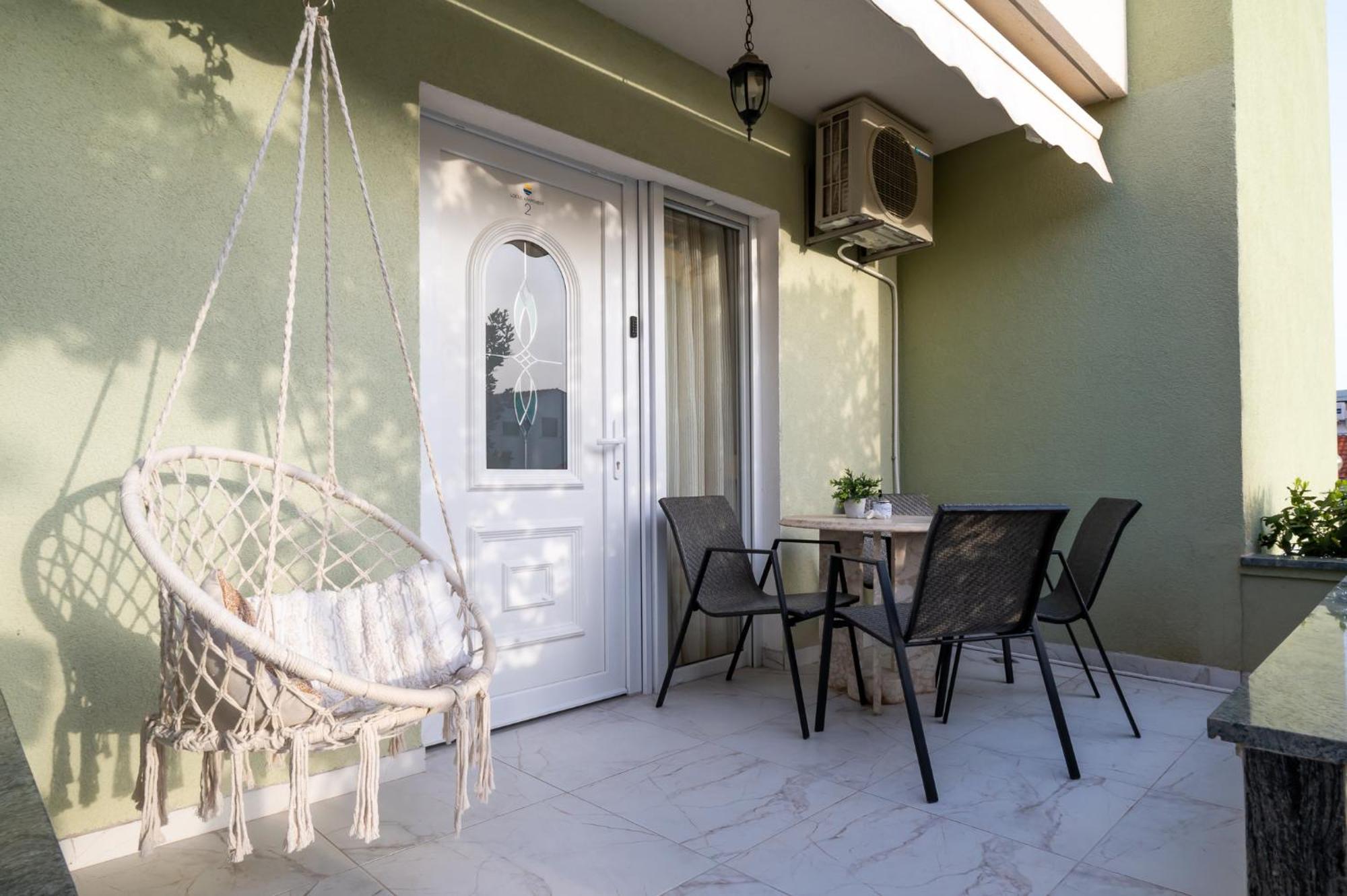 Locus Apartments بيتريتْشاني المظهر الخارجي الصورة