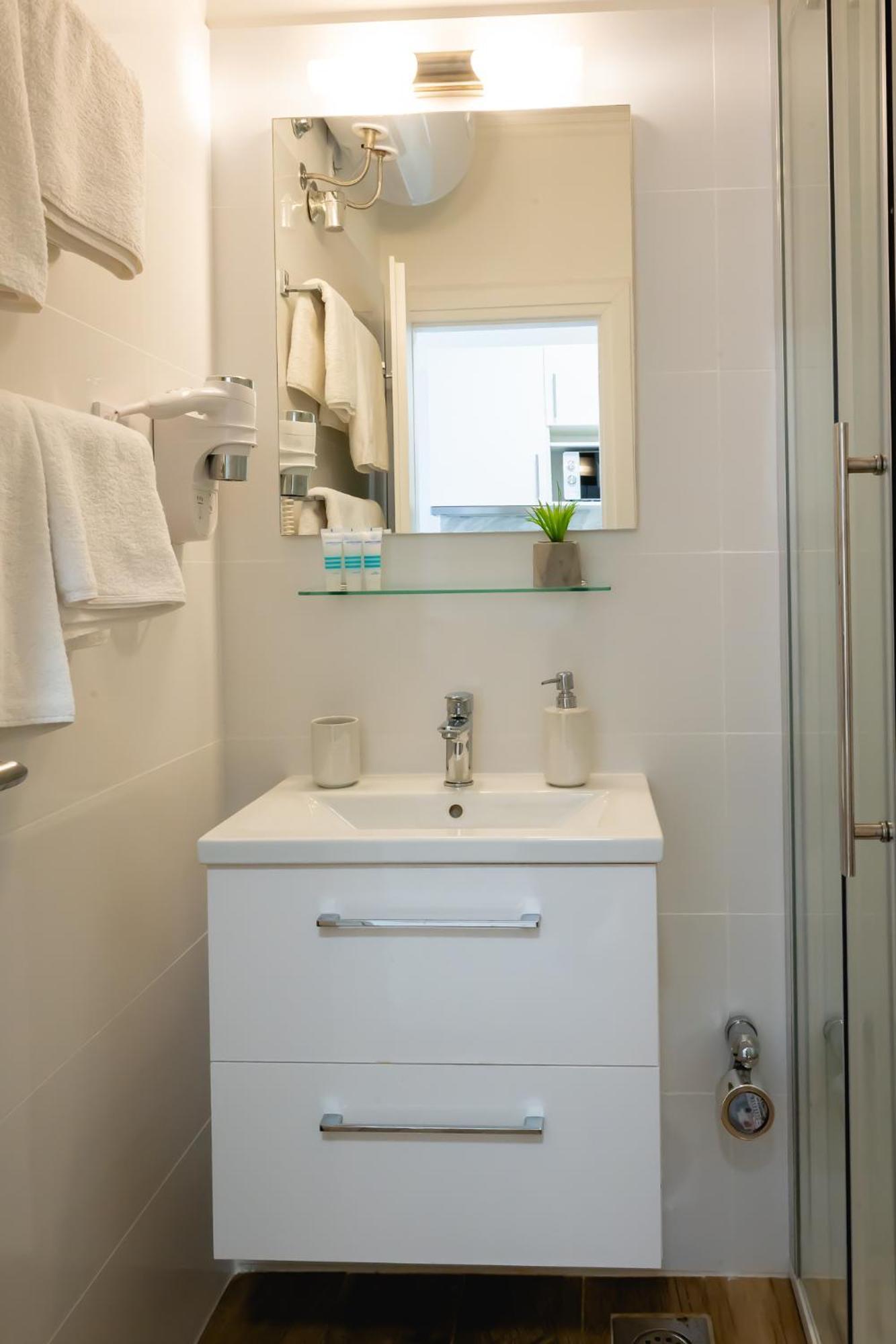 Locus Apartments بيتريتْشاني المظهر الخارجي الصورة