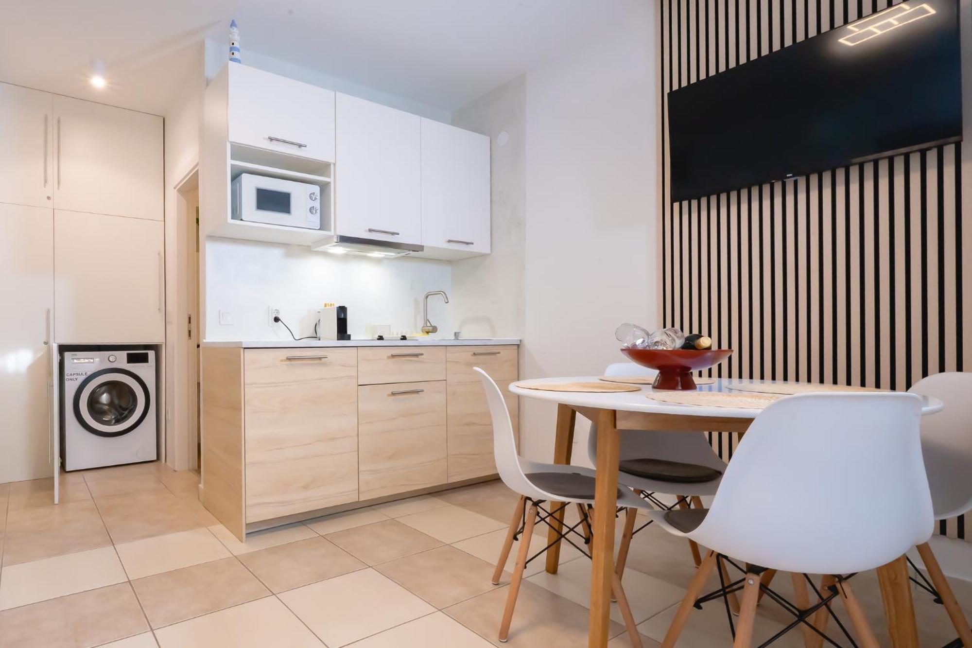 Locus Apartments بيتريتْشاني المظهر الخارجي الصورة