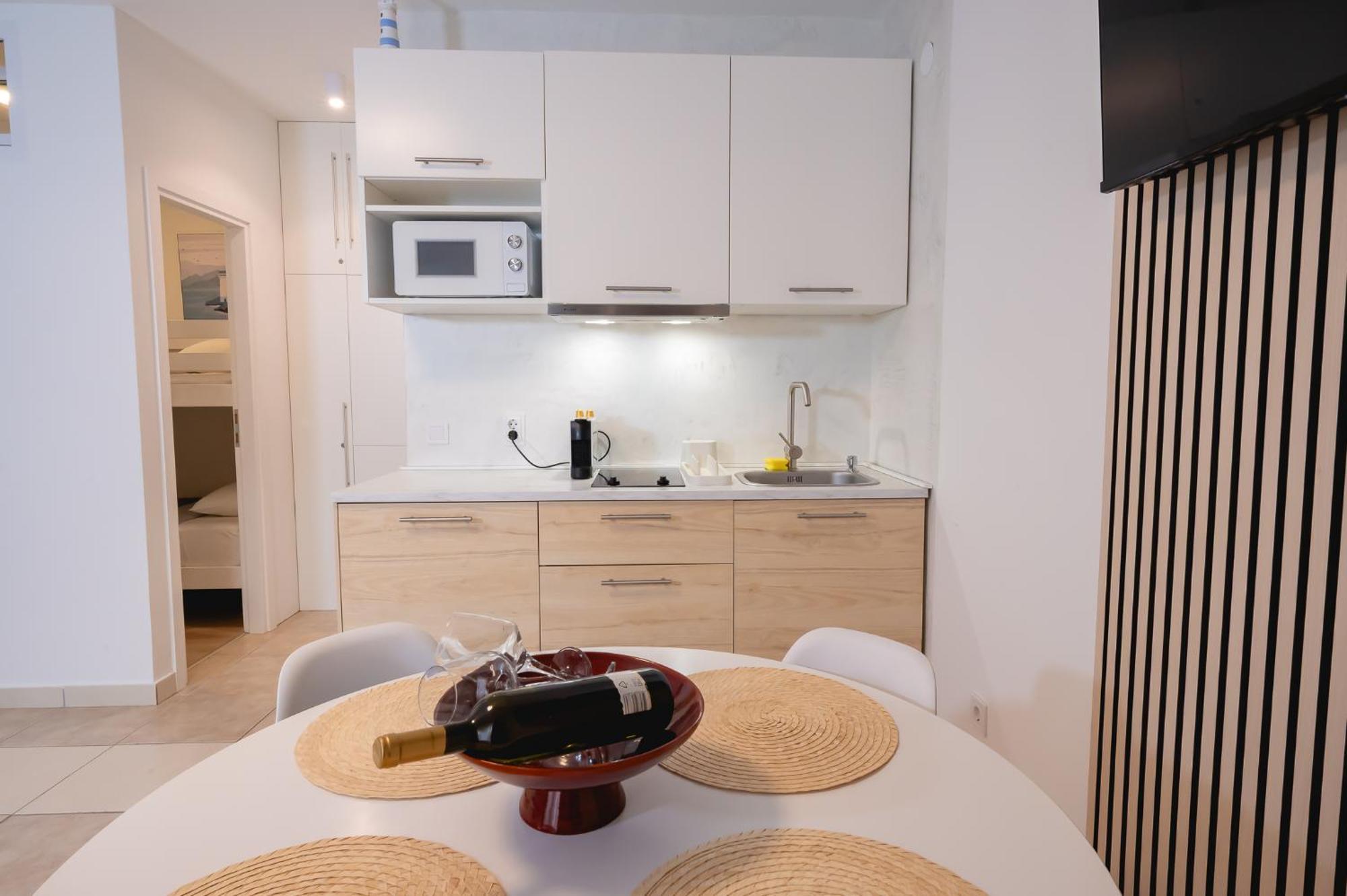 Locus Apartments بيتريتْشاني المظهر الخارجي الصورة